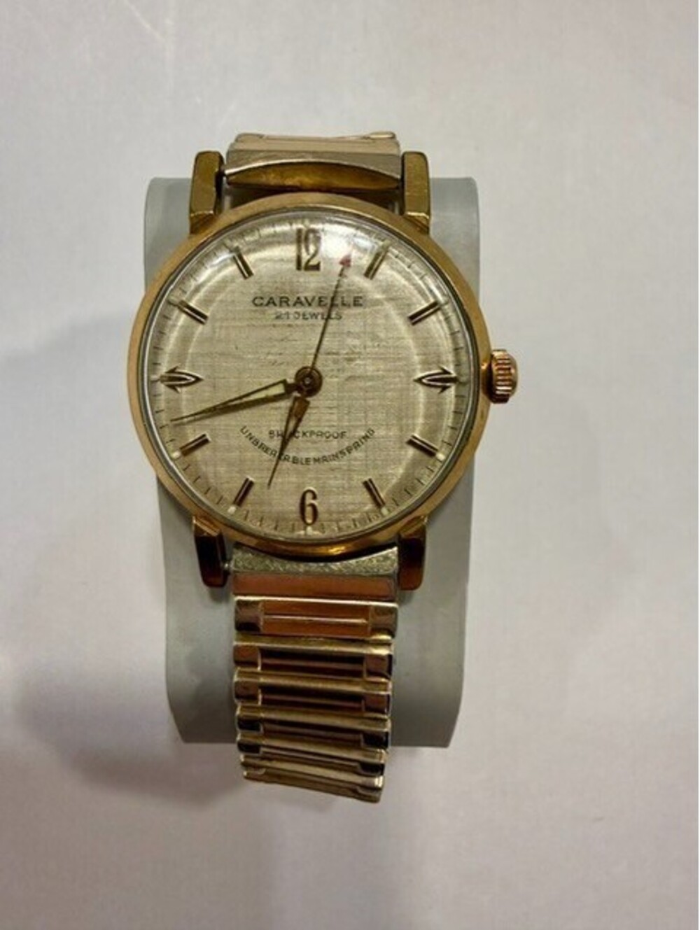 Vintage Caravelle 21 Jewels Manual Wind Textured Linen Dial Men's Watch